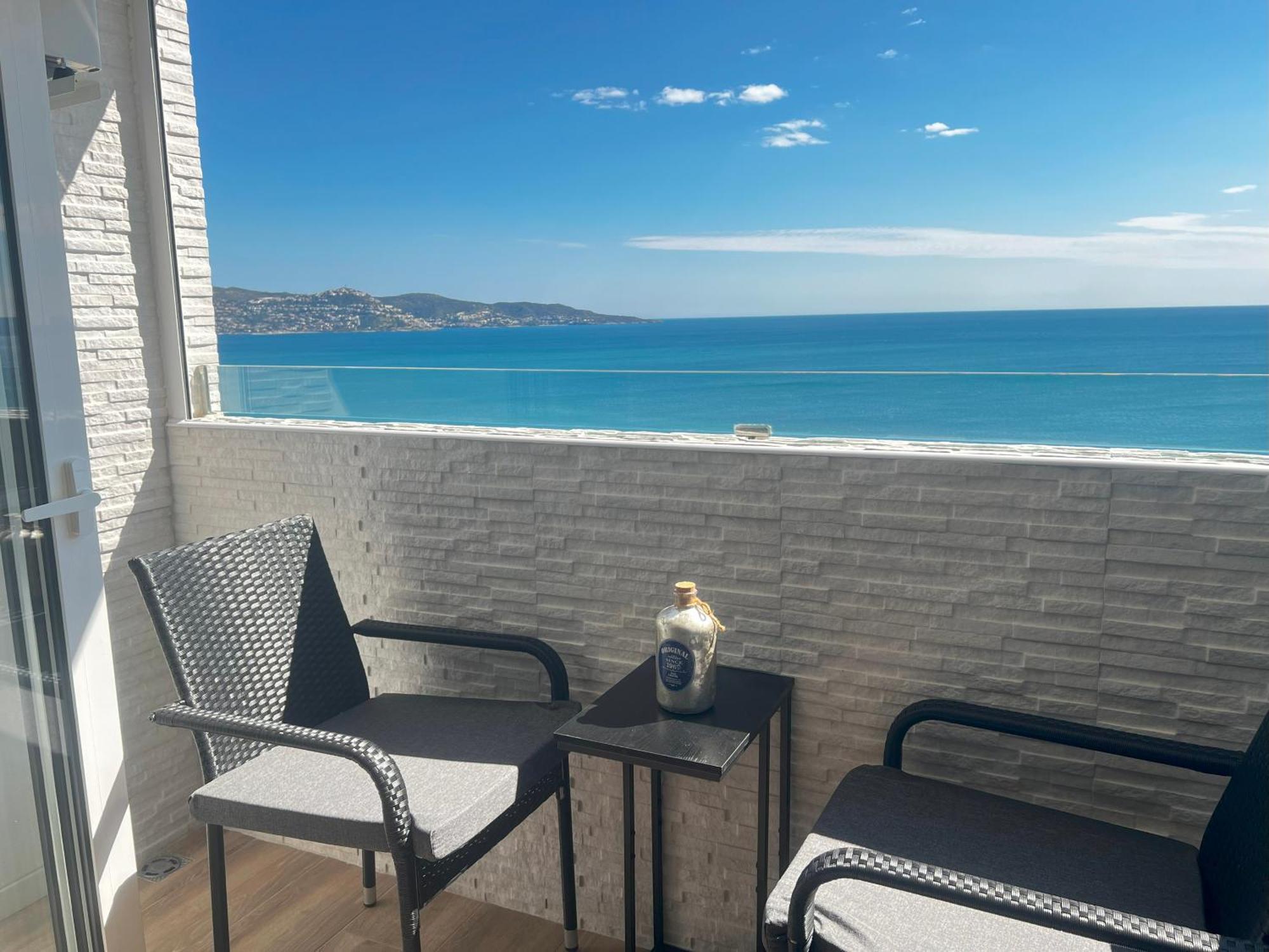 Penthouse On The Beach Empuriabrava Buitenkant foto